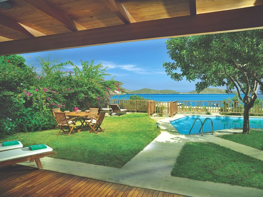 Peninsula Luxury Resort, Six Senses Курортный комплекс 5*