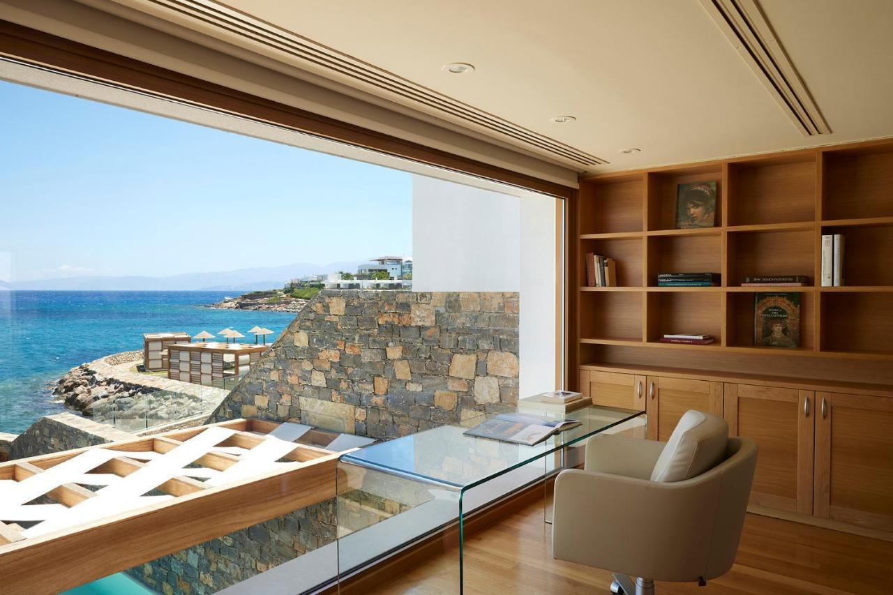Peninsula Luxury Resort, Six Senses